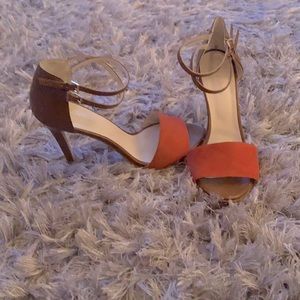 Coral/tan sandal heels